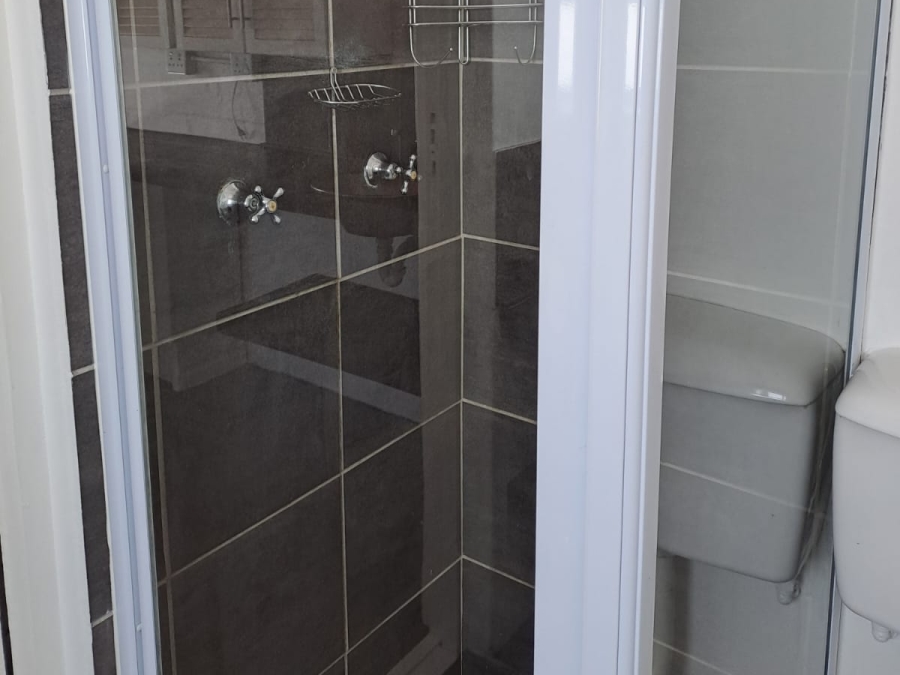 To Let 1 Bedroom Property for Rent in Long Acres Country Estate Western Cape